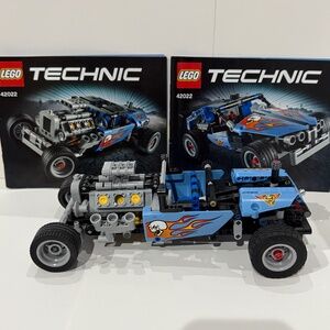 LEGO TECHNIC Hot Rod 2 in 1 Rally Racer (42022)